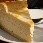 lo-que-debes-evitar-al-hacer-una-tarta-de-queso-1920